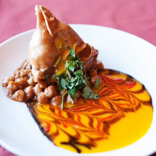 St. Catharines ON The Indian Aroma Kitchen Samosa Chole Chaat