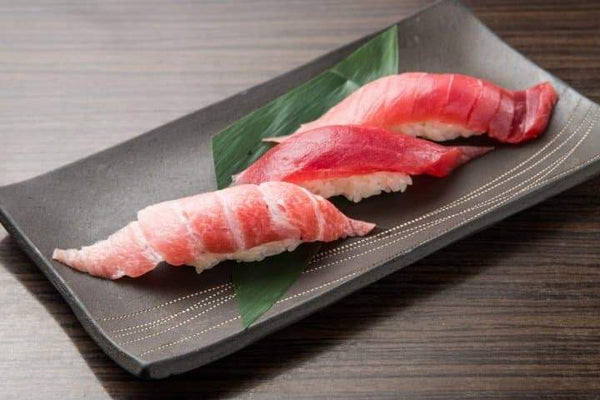 Oshawa Azian Cuisine Maguro (Tuna)