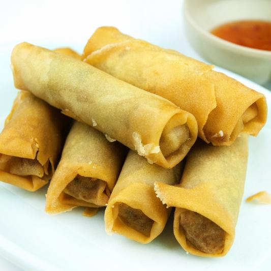 Golden Panda Veggie Spring Rolls (4 Pcs)