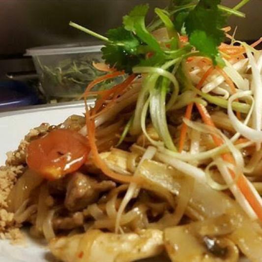 Thai Flavours Pad Thai Tom Yum