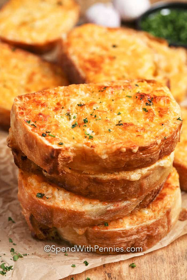 Oshawa Kelseys Roadhouse Garlic Cheese Toast