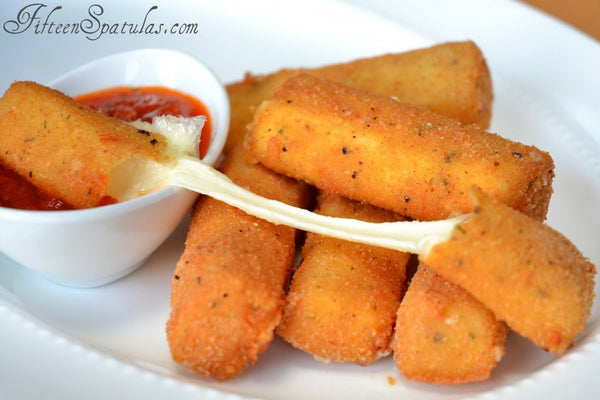 Monty's Pizza & Steakhouse Mozza Sticks