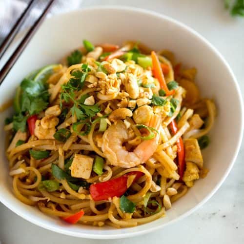 Oshawa Azian Cuisine Pad Thai (with egg)