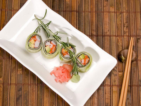 Oshawa Azian Cuisine Shrimp & Crab Salad Roll (4 pcs)