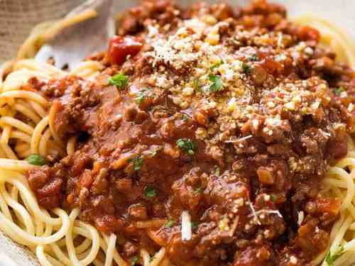 Monty's Pizza & Steakhouse Spaghetti Bolognese