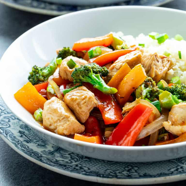 Pho Tasty Chicken And Vegetables Stir Fry