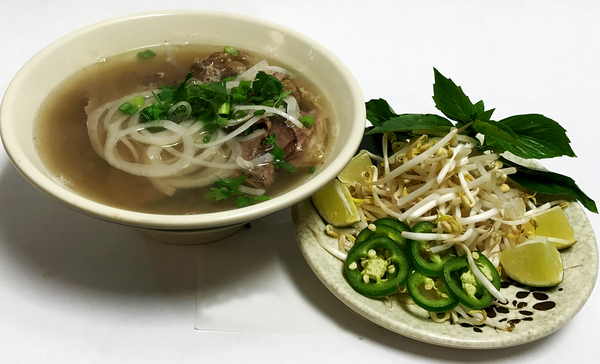 Pho Tasty Beef Steak And Flank Noodle Soup - Pho Tai, Nam