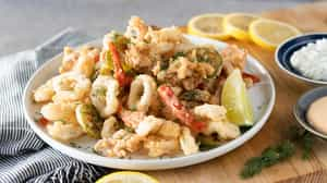 Cactus Club Cafe West Edmonton_Mall Calamari