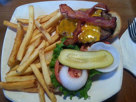 MR MIKES SteakhouseCasual Bacon Mikeburger