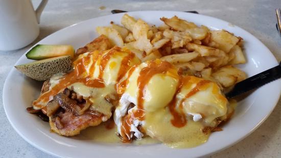 Oshawa Wimpy's Diner Wimpy's Hollandaise Saucee